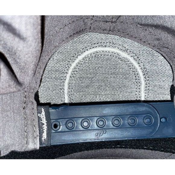 Travis Mathew California Design Golf Hat - Picture 4 of 12